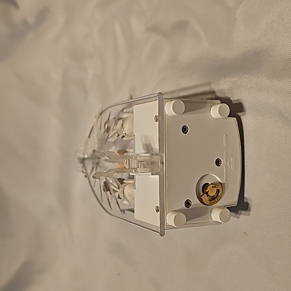 Hallmark Keepsake Angels We Have Heard - Picture 6 of 6